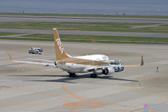 Haneda_Airplane_2007_040