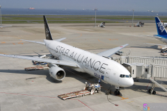 Haneda_Airplane_2007_079