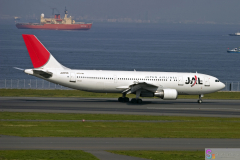 Haneda_Airplane_2007_081