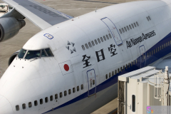 Haneda_Airplane_2007_111