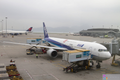 HKAirport2012_13