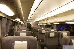 JRExpress2012-1_03