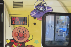 TakamatsuEki2012_14